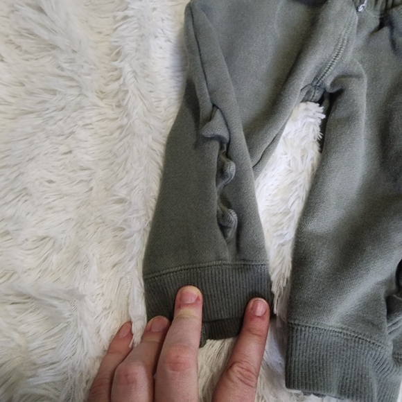 Carter's green dinosaur spikes pull on fleece lines sweatpants infant 12 months - Picture 4 of 5